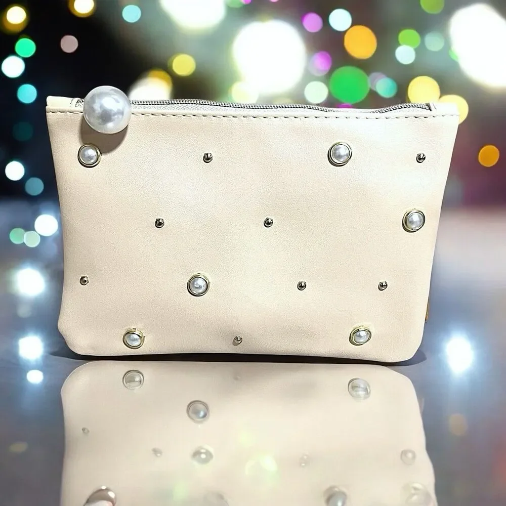 IPSY Glitz & Glam Mystery Bag Zippered 5” x 7” New Without Tags Bag Only